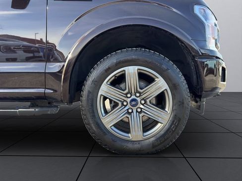 Used 2020 Ford F150 XLT w/ Equipment Group 302A Luxury AWD/4WD image 21
