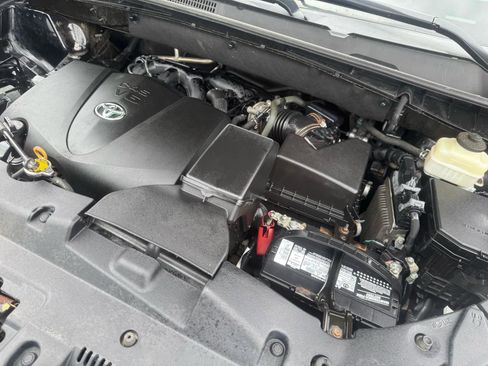 Used 2017 Toyota Highlander SE image 60