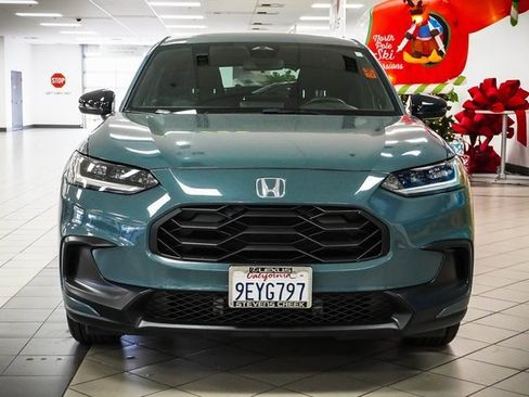 Used 2023 Honda HR-V Sport image 4