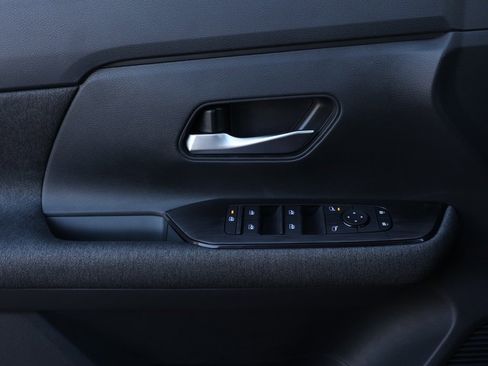 New 2026 Nissan Kicks SV image 24