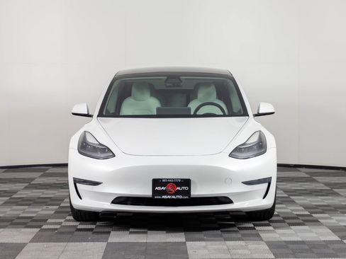 Used 2021 Tesla Model 3 Standard Range Plus image 12