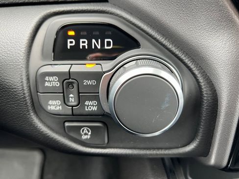 New 2026 RAM 1500 4x4 Crew Cab image 5