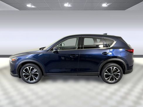 Used 2022 MAZDA CX-5 AWD 2.5 S w/ Premium Package image 2