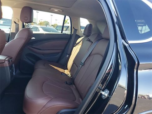 Used 2017 Buick Envision Essence image 9