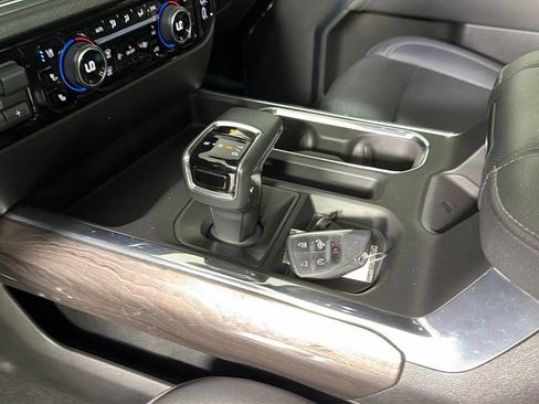 Certified 2024 Chevrolet Silverado 1500 LTZ w/ Technology Package AWD/4WD image 25