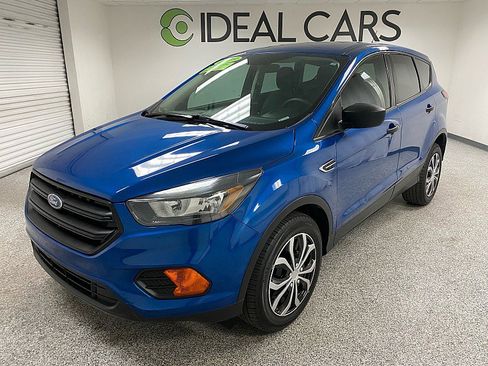 Used 2019 Ford Escape S image 1