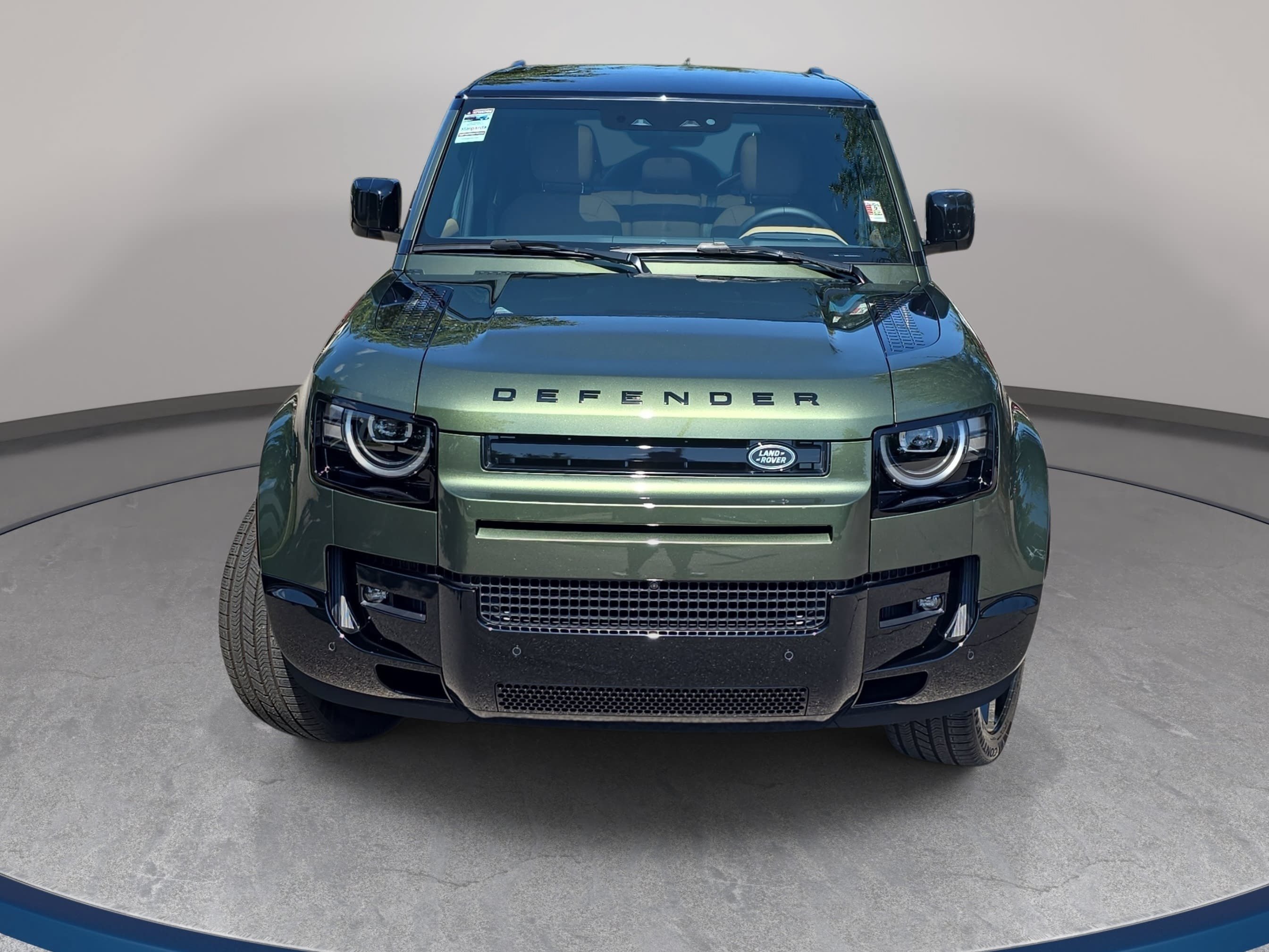 New 2026 Land Rover Defender 110 X-Dynamic SE AWD/4WD image 2