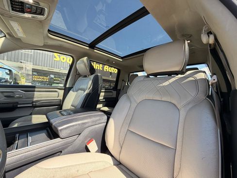 Used 2022 RAM 1500 Limited AWD/4WD image 14