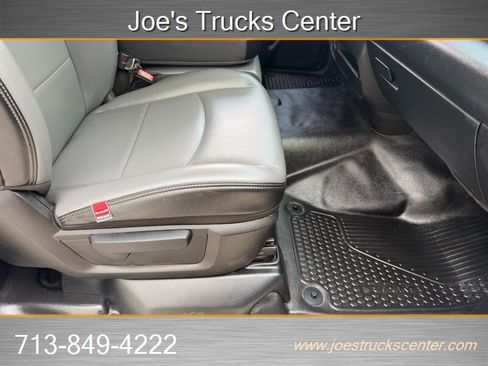 Used 2020 RAM 3500 Tradesman w/ Chrome Appearance Group RWD image 25