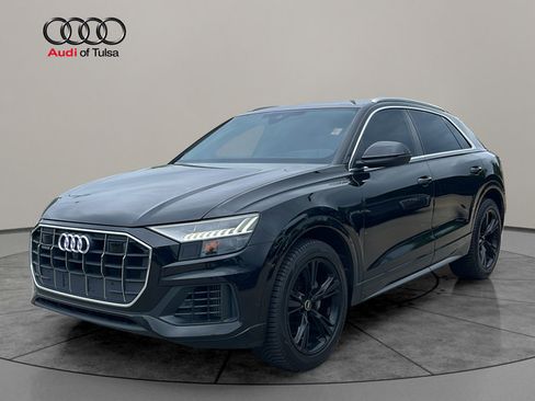 Used 2023 Audi Q8 Prestige w/ Prestige Package AWD/4WD image 3