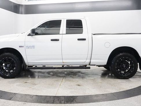 Used 2016 RAM 1500 Express image 2