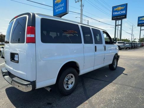 Used 2022 Chevrolet Express 2500 LS w/ Driver Convenience Package RWD image 8