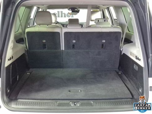 Used 2023 Jeep Wagoneer L Series II image 25