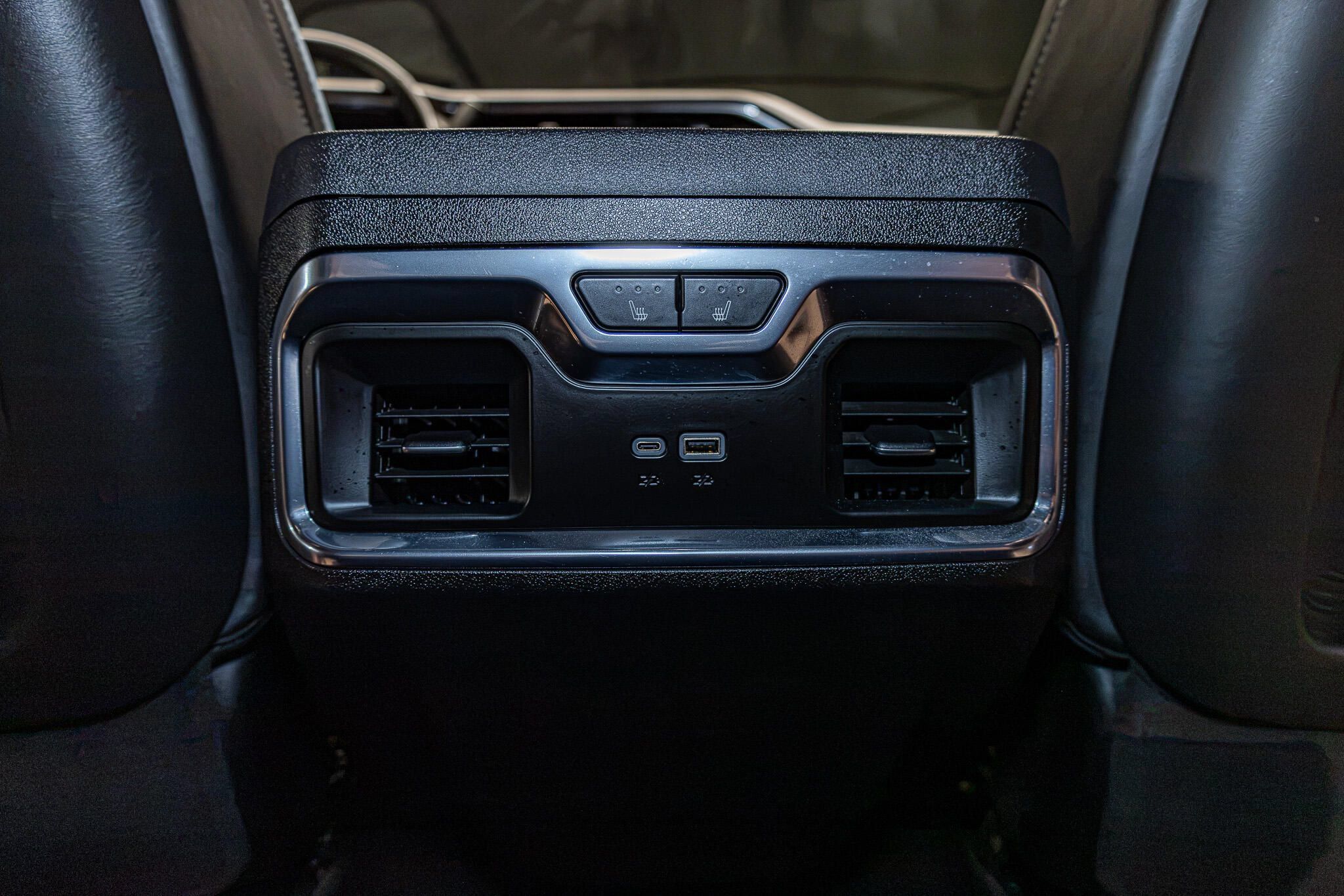 Used 2025 GMC Sierra 2500 Denali Ultimate AWD/4WD image 25