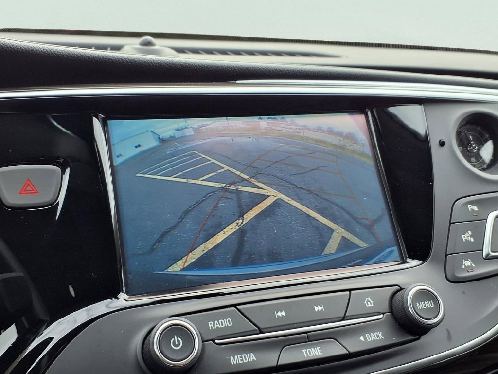 Used 2020 Buick Envision Premium AWD/4WD image 8