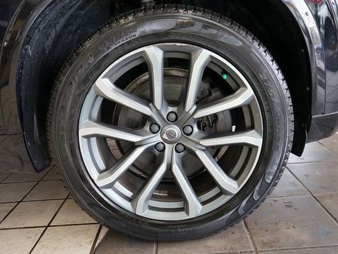 Used 2019 Volvo XC90 T5 Momentum w/ Protection Package image 55