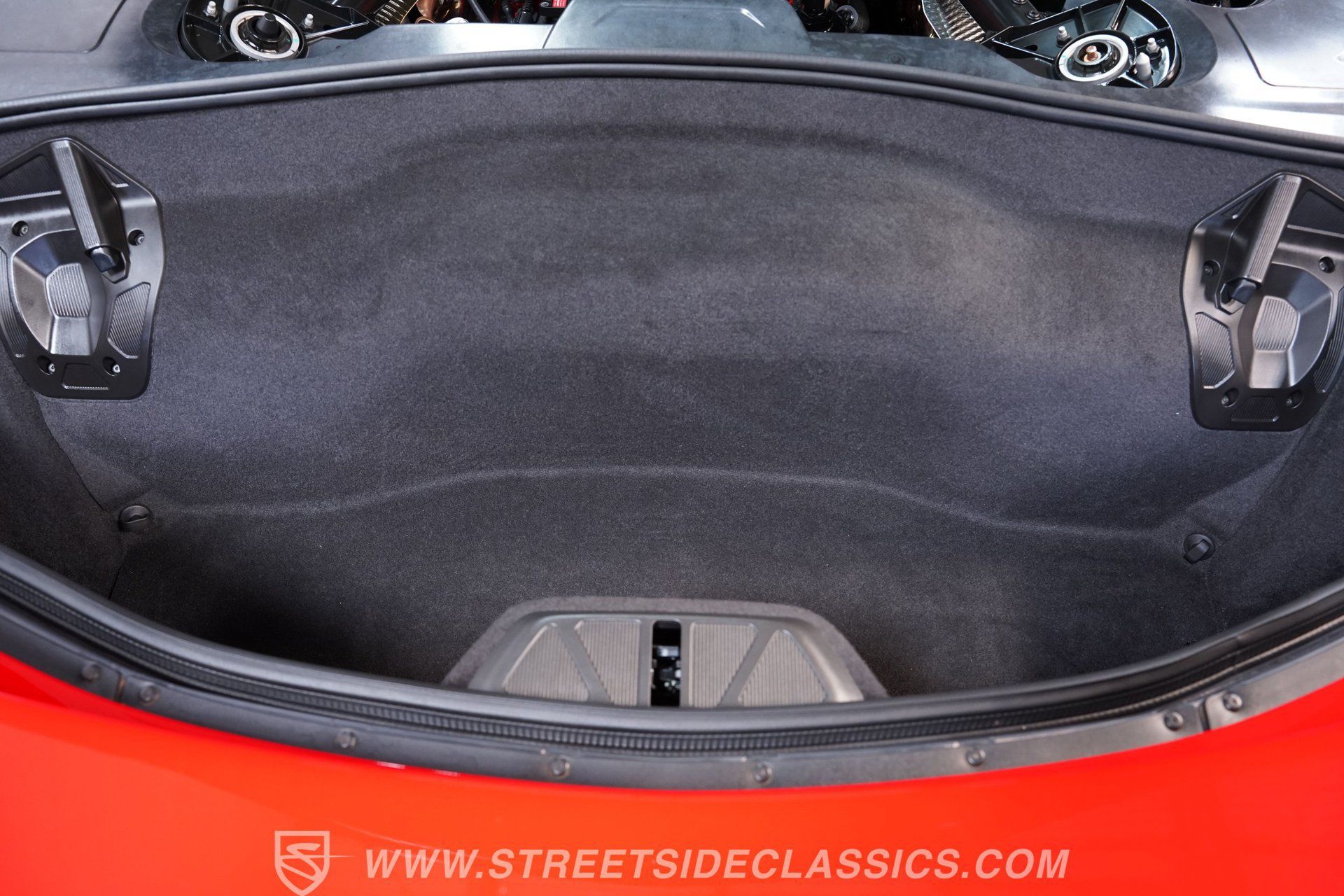 Used 2021 Chevrolet Corvette Stingray Preferred Cpe w/ Z51 Performance Package RWD image 30