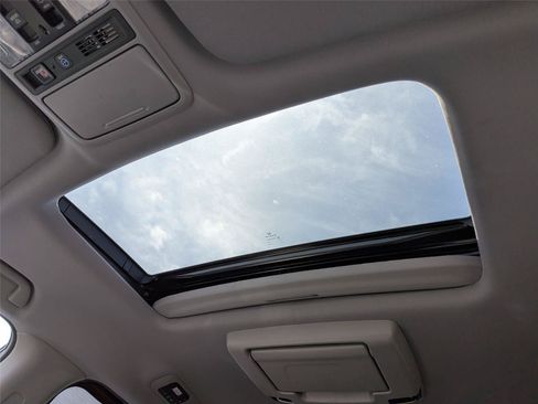 Certified 2024 Honda Odyssey Elite image 27