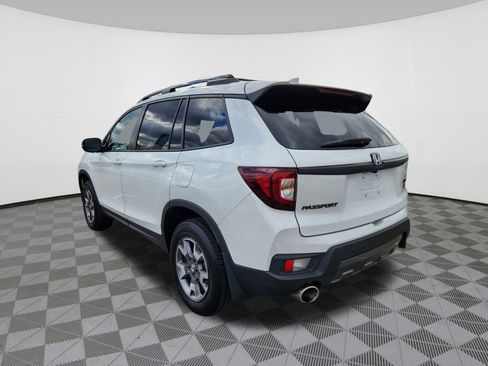 Certified 2022 Honda Passport TrailSport image 3