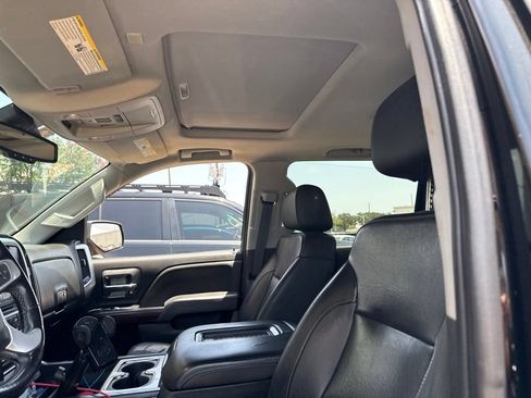 Used 2018 GMC Sierra 1500 SLT w/ Texas SLT Premium Package AWD/4WD image 6