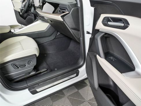 New 2026 Audi Q5 Premium AWD/4WD image 24