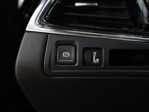 Used 2021 Cadillac XT6 Sport AWD/4WD image 28