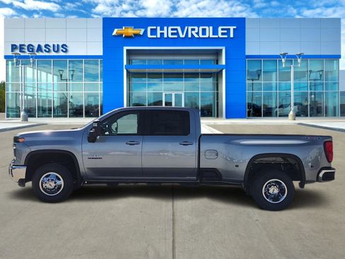 New 2026 Chevrolet Silverado 3500 LT w/ Texas Edition image 3