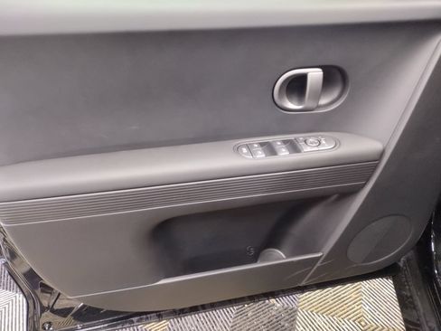 Certified 2026 Hyundai Ioniq 5 SE RWD image 17