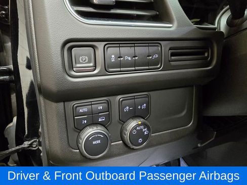 Used 2021 Chevrolet Tahoe RST AWD/4WD image 17