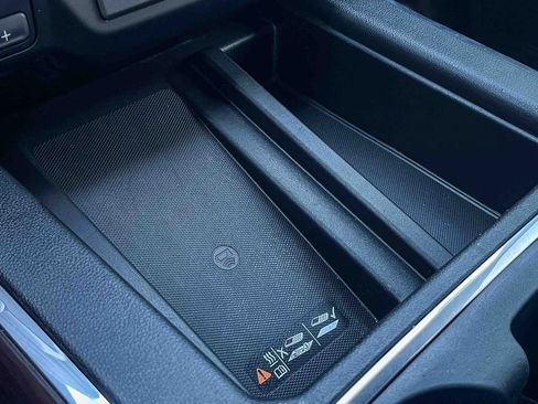 Used 2021 GMC Sierra 2500 SLT w/ SLT Premium Package image 38