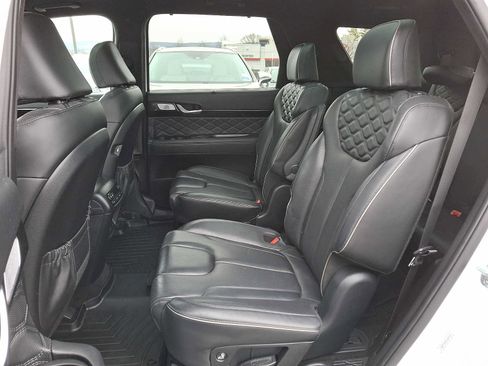 Used 2022 Hyundai Palisade Calligraphy image 8