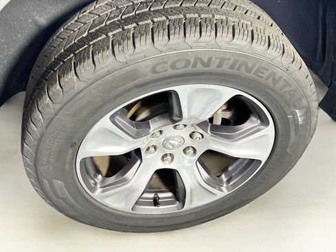 Used 2022 RAM 1500 Laramie image 29