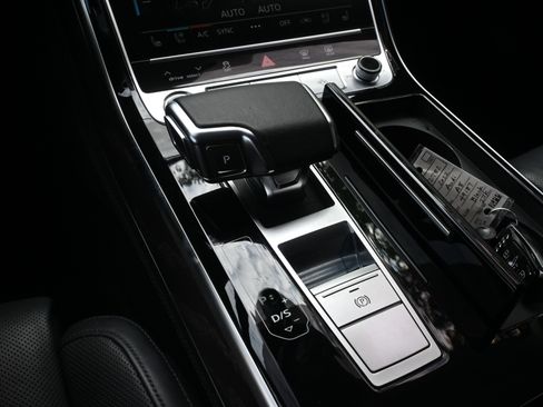 Used 2022 Audi A8 L 3.0T image 33