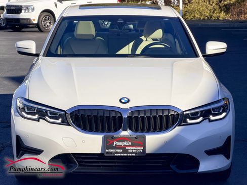 Used 2022 BMW 330i xDrive Sedan w/ Driving Assistance Package AWD/4WD image 12