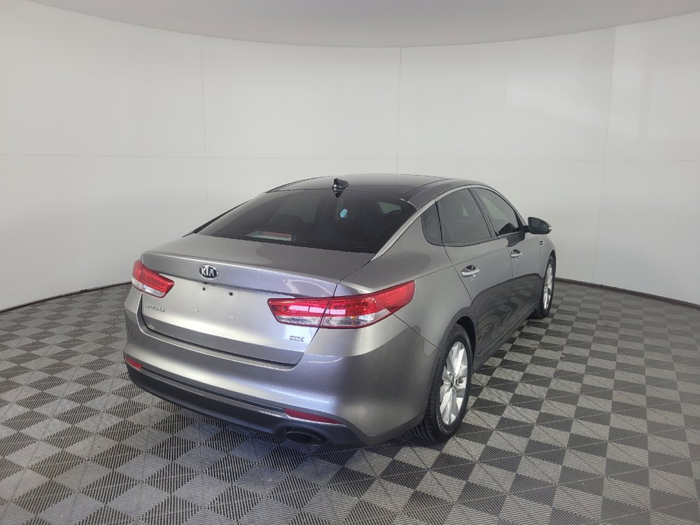 Used 2016 Kia Optima EX w/ Premium Package FWD image 9
