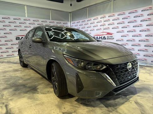 Used 2025 Nissan Sentra SV image 6