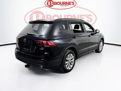 Used 2018 Volkswagen Tiguan S AWD/4WD image 9