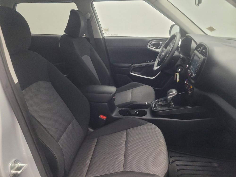 Used 2021 Kia Soul LX FWD image 21