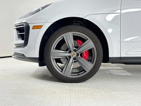 Used 2024 Porsche Macan S AWD/4WD image 31