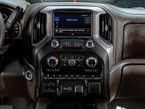 Used 2021 GMC Sierra 2500 Denali w/ Denali Ultimate Package AWD/4WD image 23