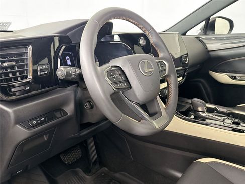 Used 2022 Lexus NX 350 AWD image 4