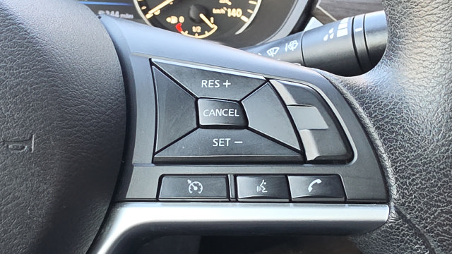 Used 2023 Nissan Altima 2.5 SV FWD image 14
