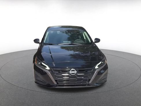 Used 2026 Nissan Altima 2.5 SV FWD image 3