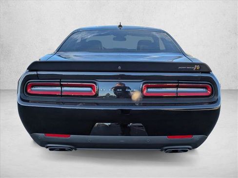 Used 2022 Dodge Challenger R/T Scat Pack image 7