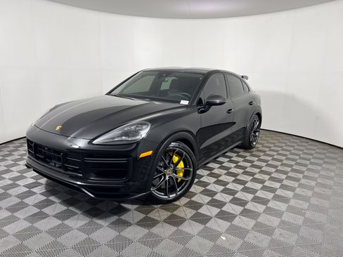 Certified 2023 Porsche Cayenne Turbo GT AWD/4WD image 1