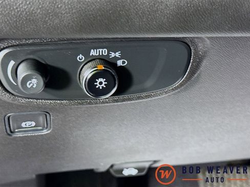 Used 2023 GMC Terrain SLE w/ Driver Convenience Package AWD/4WD image 12