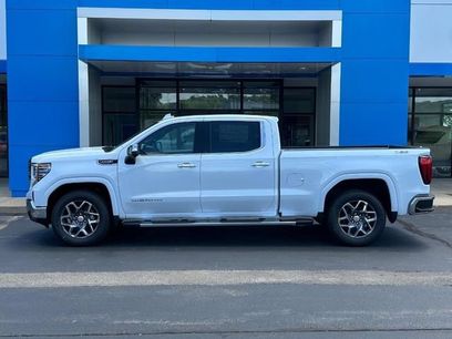 New 2026 GMC Sierra 1500 SLT w/ SLT Premium Package