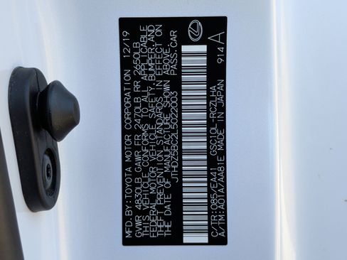 Used 2020 Lexus RC 350 w/ Premium Package image 36