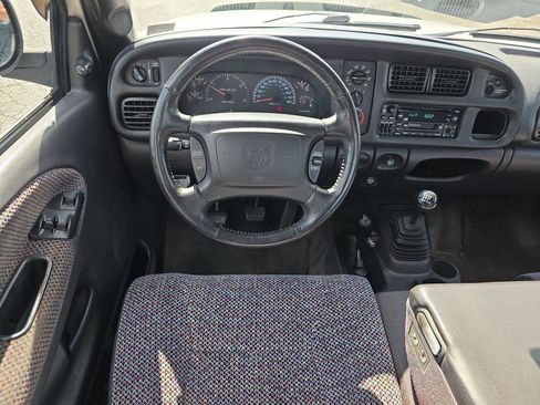 Used 2002 Dodge Ram 2500 Truck 4x4 Quad Cab image 6