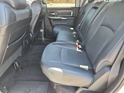 Used 2017 RAM 2500 Laramie w/ Sport Appearance Group AWD/4WD image 19